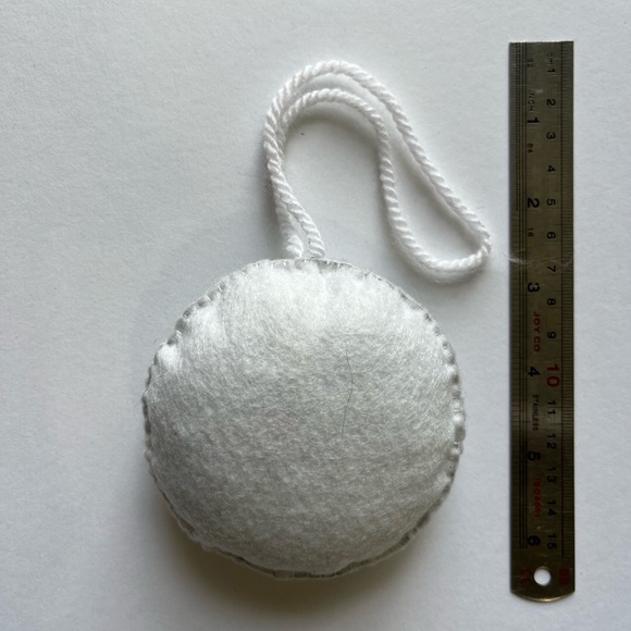 Wall hangings made of felt - Picture 9 of 11